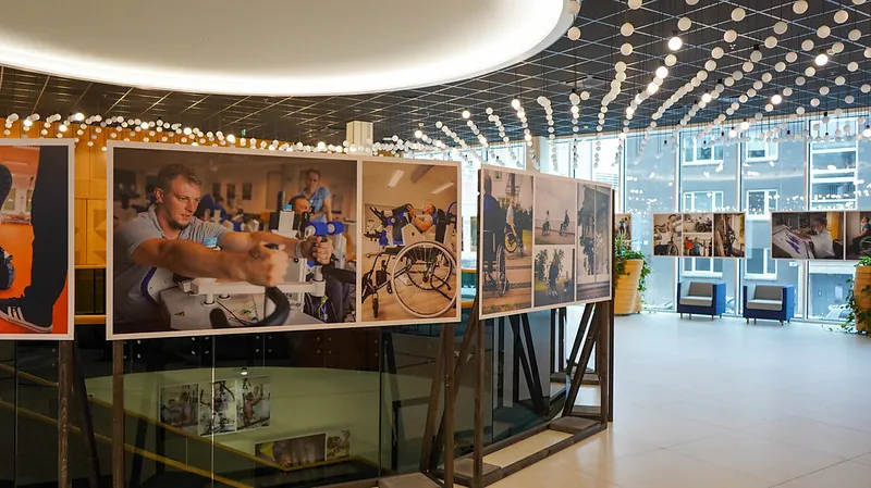 Dokumentaalfotonäitus “Elujõud” näitab ausalt võitlust tervise taastamise nimel Dokumentaalfotonäitus “Elujõud” näitab ausalt võitlust tervise taastamise nimel