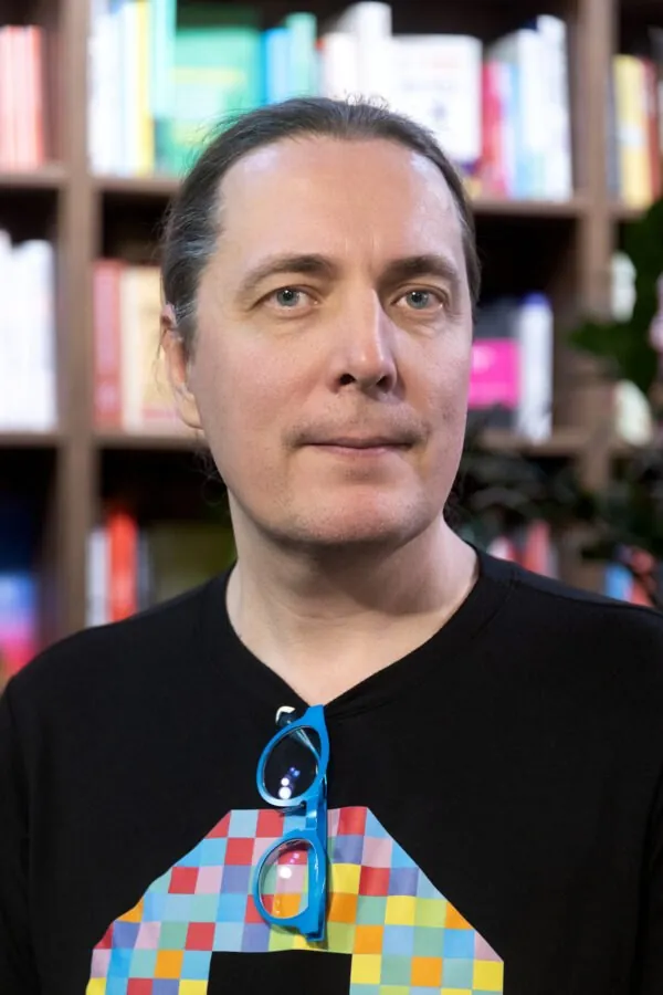 Uuest õppeaastast astuvad dekaani ametisse vabade kunstide teaduskonnas Taaniel Raudsepp ning disainiteaduskonnas Ionel Lehari